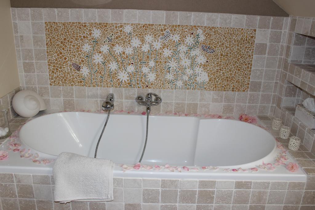 Moulin De Larcy Villa Riberac Room photo